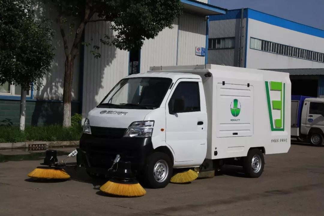 程力新能源人工智能搶險(xiǎn)救援車首批訂單圓滿交車，為國家電網(wǎng)提供一流產(chǎn)品