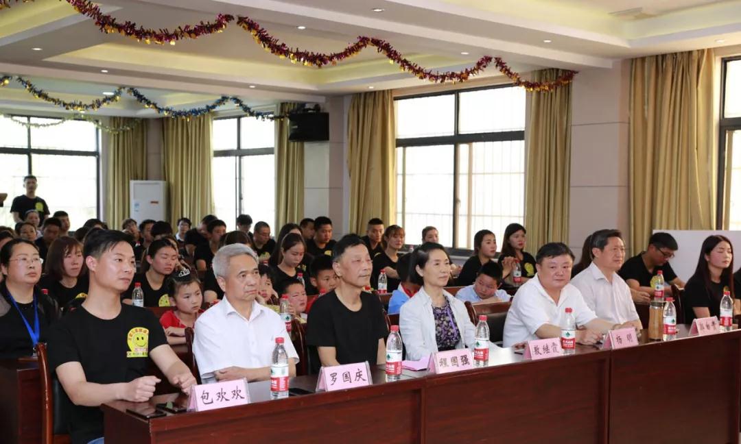 弘揚傳統(tǒng)美德，關(guān)愛兒童成長----首屆“魅力隨州，多彩程力”抖音大賽捐贈公益活動紀(jì)實
